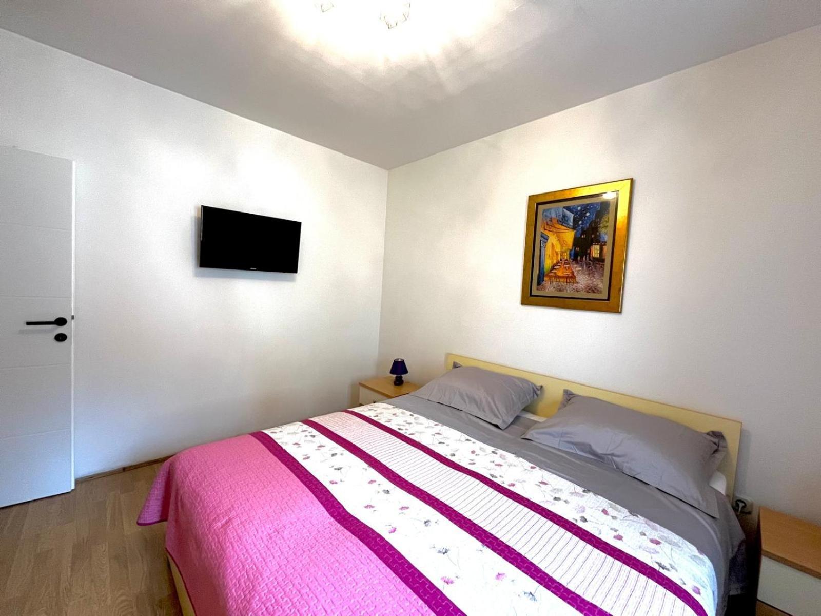 Apartment Darka Split Exterior photo